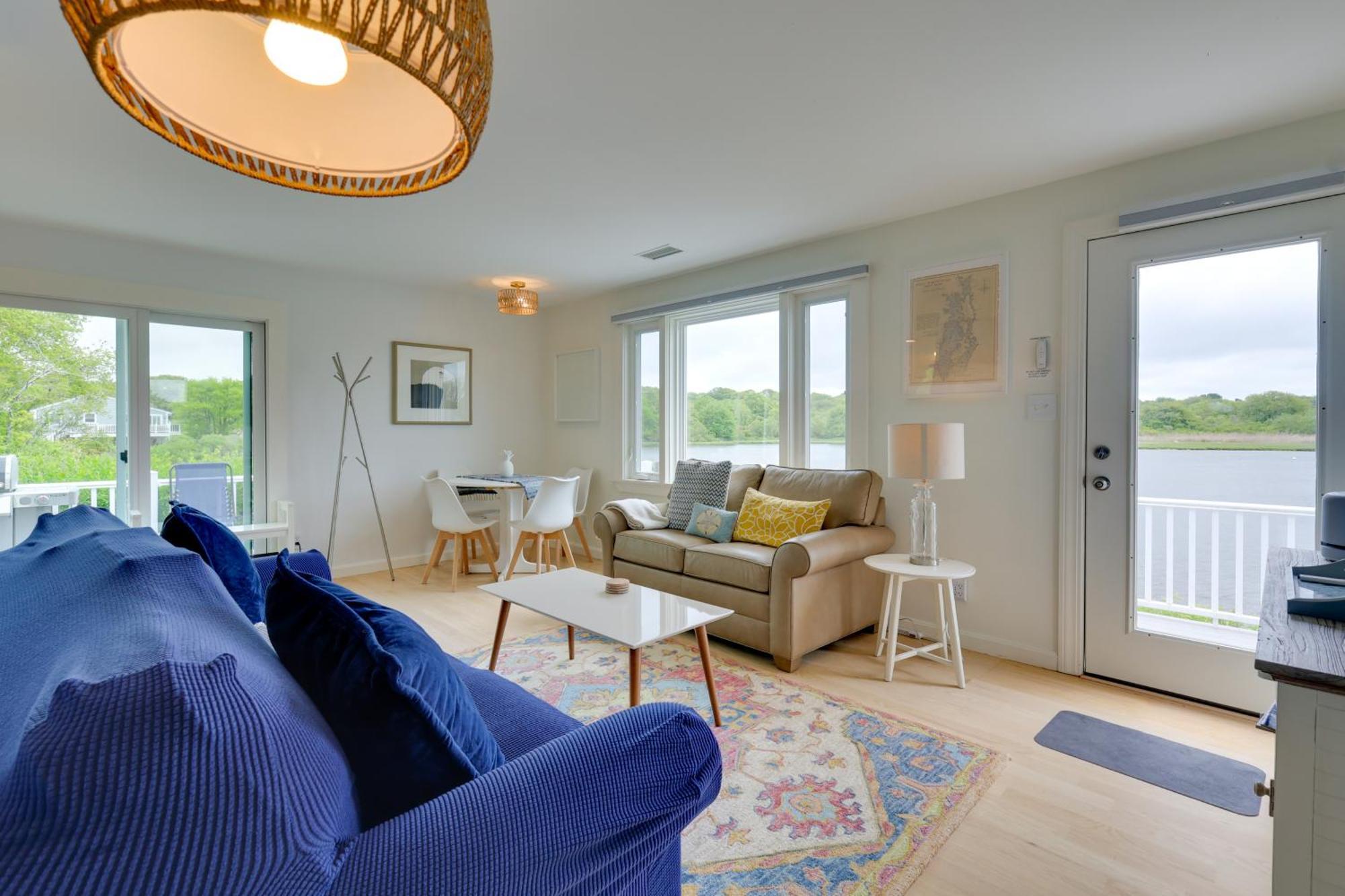 Cozy Narragansett Cottage With Dock And Outdoor Shower Exteriér fotografie